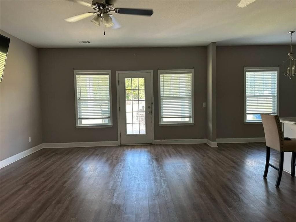 3 bedroom, 2 bathroom, 1,602 sq ft single family residence for sale at 409 Pivot Point, Statesboro, GA 30458 — photo 3