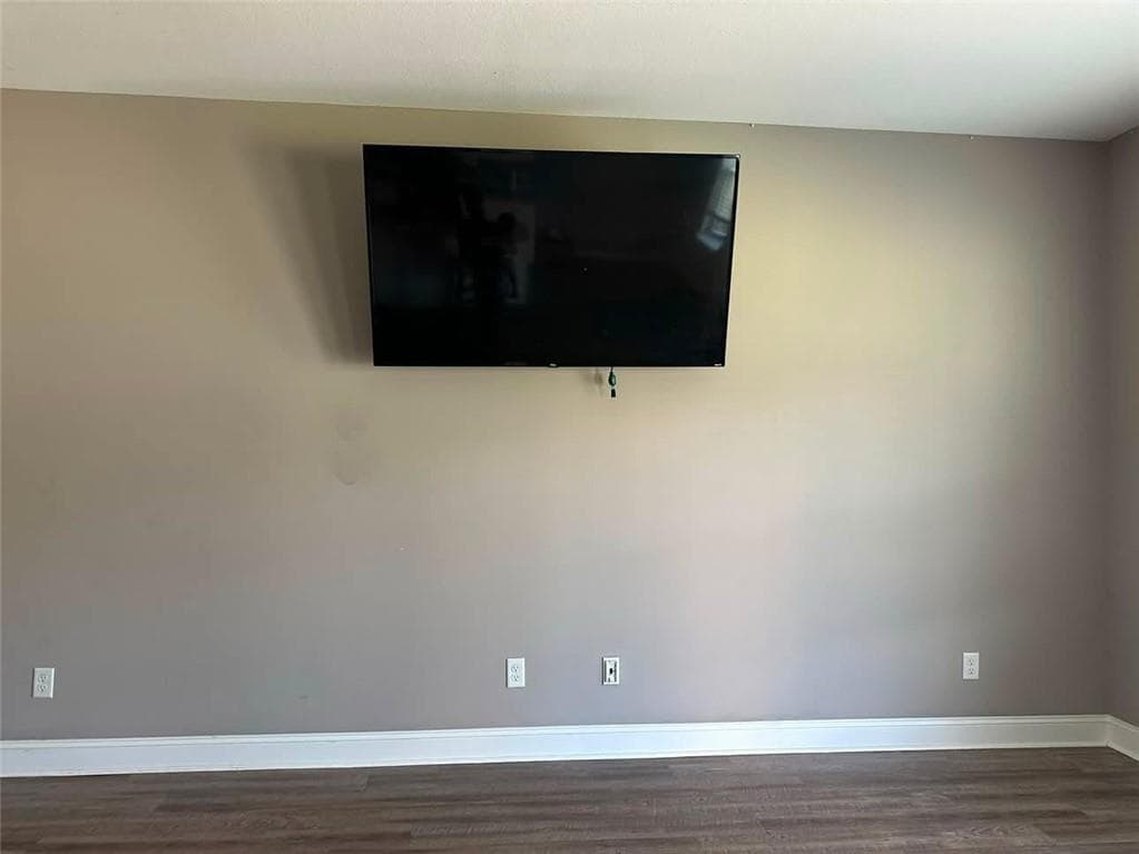 3 bedroom, 2 bathroom, 1,602 sq ft single family residence for sale at 409 Pivot Point, Statesboro, GA 30458 — photo 4