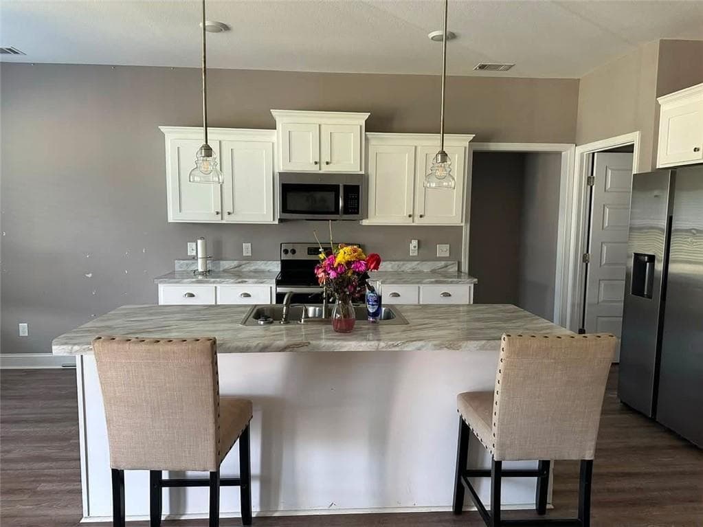 3 bedroom, 2 bathroom, 1,602 sq ft single family residence for sale at 409 Pivot Point, Statesboro, GA 30458 — photo 7