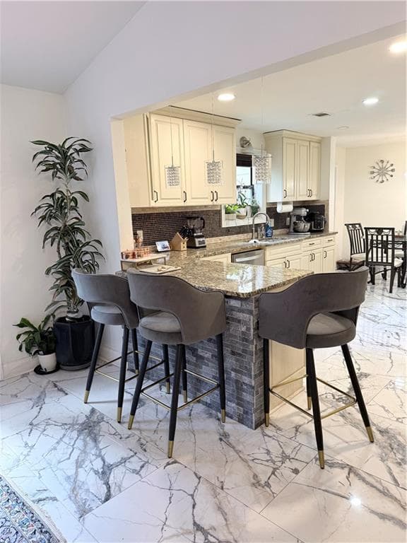 3 bedroom, 2 bathroom, 1,822 sq ft single family residence for rent at 2825 Calico Court, Marietta, GA 30062 for $2,400 a month — photo 1 of 20