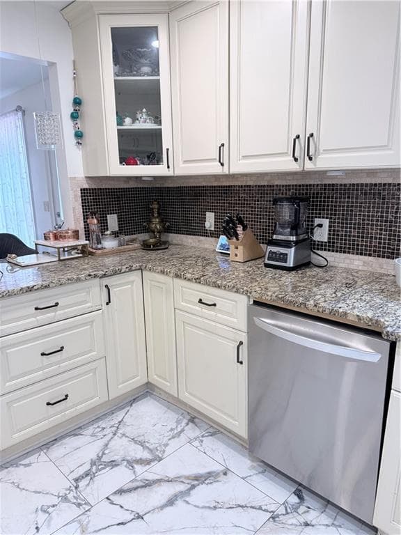 3 bedroom, 2 bathroom, 1,822 sq ft single family residence for rent at 2825 Calico Court, Marietta, GA 30062 for $2,400 a month — photo 2
