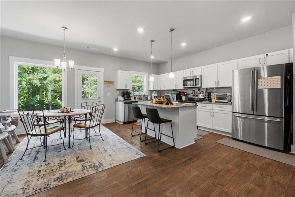3 bedroom, 2 bathroom, 1,650 sq ft single family residence for sale at 76 Wisteria Lane, Mansfield, GA 30055