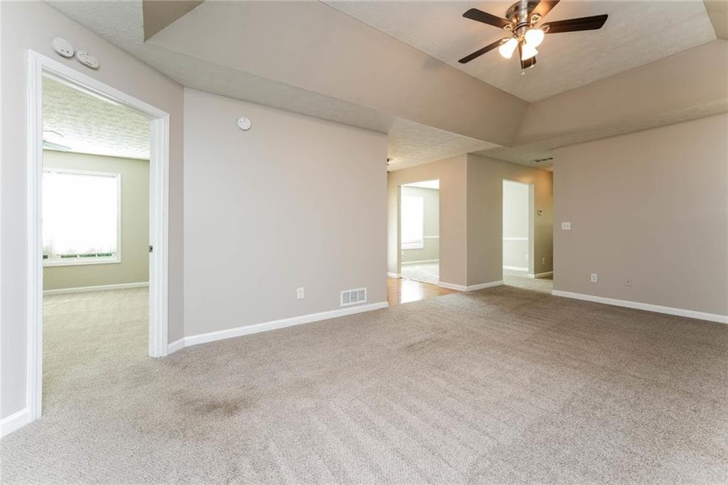 3 bedroom, 2 bathroom, 1,626 sq ft single family residence under contract at 1014 Bay Ridge Drive, Lawrenceville, GA 30045 — photo 10