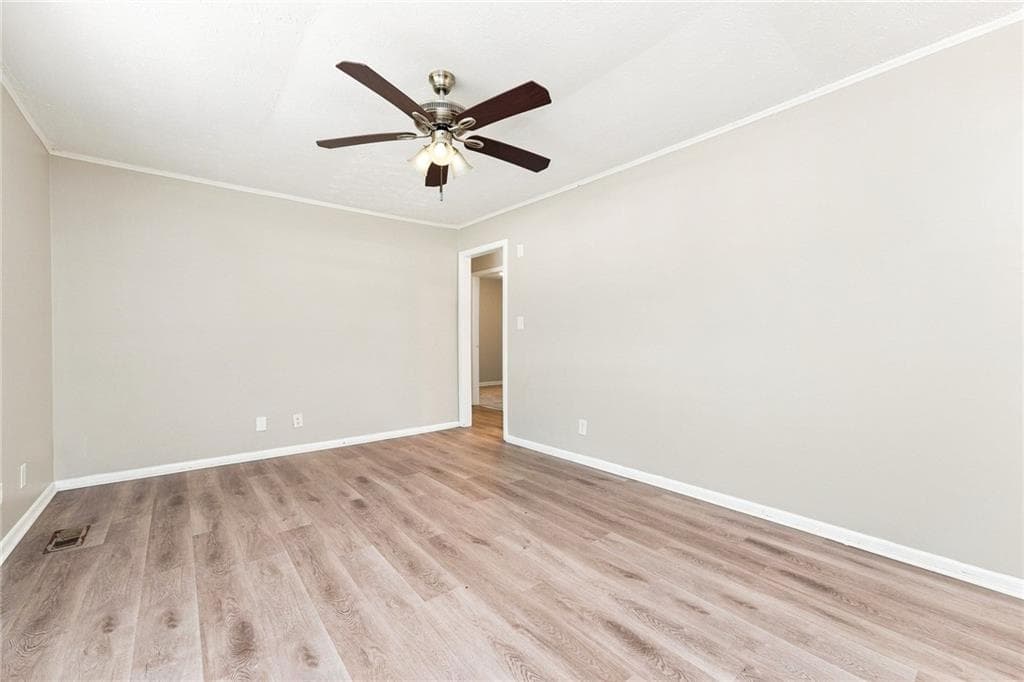 3 bedroom, 1 bathroom, 1,092 sq ft single family residence for rent at 515 Landers Street, Monroe, GA 30655 for $1,430 a month — photo 5