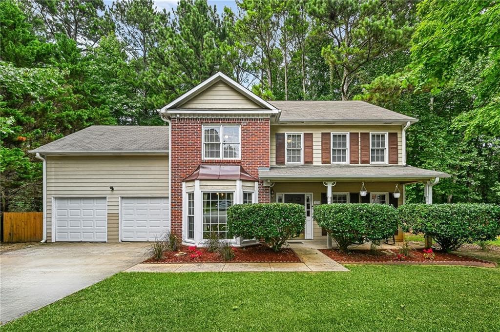 5 bedroom, 3 bathroom, 2,274 sq ft single family residence sold at 3270 Dogwood Drive, Powder Springs, GA 30127