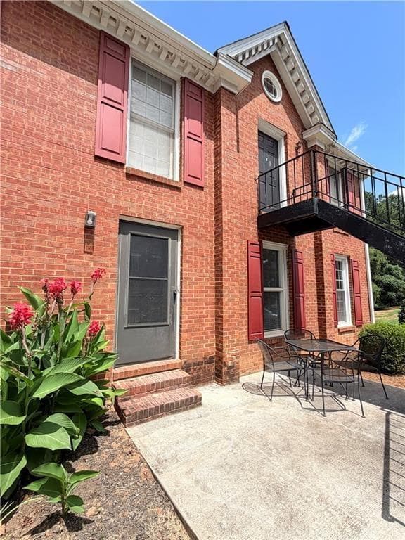 2 bedroom, 4 bathroom, 1,147 sq ft condominium for rent at 1166 SW Booth Road 908, Marietta, GA 30008 for $1,725 a month — photo 1 of 1