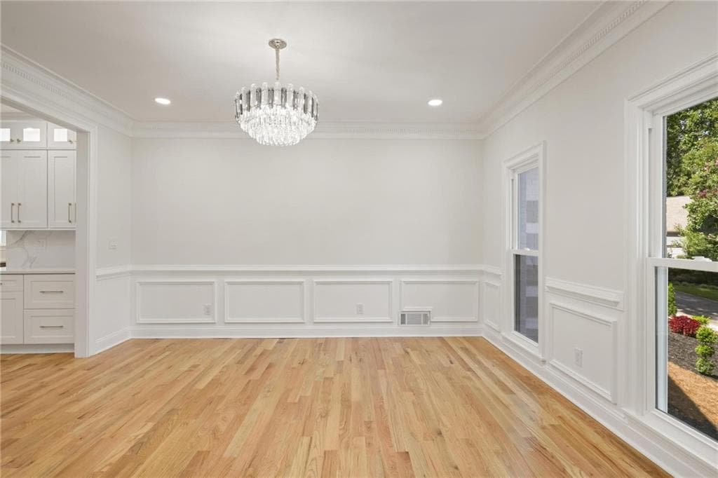6 bedroom, 6 bathroom, 5,258 sq ft single family residence for sale at 762 Bedford Oaks Drive, Marietta, GA 30068 — photo 6
