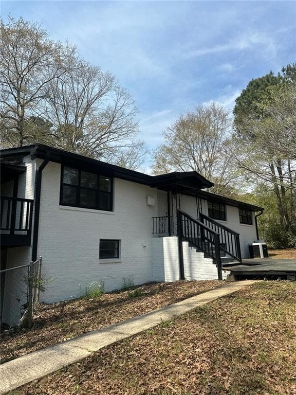 3 bedroom, 2 bathroom, 3,168 sq ft single family residence for sale at 53 Horace Carter Road, LaGrange, GA 30240 — photo 2