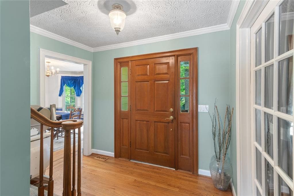 4 bedroom, 4 bathroom, 3,524 sq ft single family residence for sale at 11690 Highland Colony Drive, Roswell, GA 30075 — photo 8