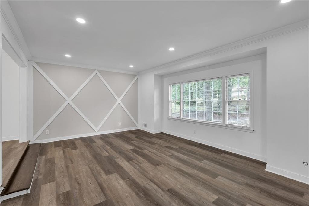 5 bedroom, 4 bathroom, 3,657 sq ft single family residence for sale at 2541 Poplar Street, Snellville, GA 30078 — photo 4