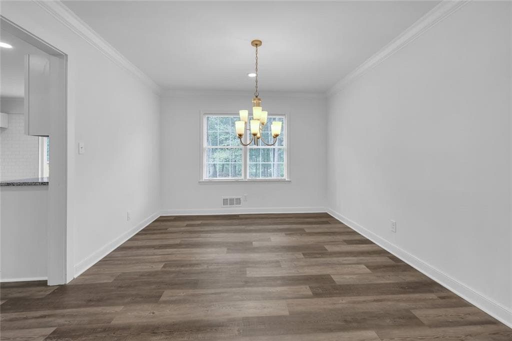 5 bedroom, 4 bathroom, 3,657 sq ft single family residence for sale at 2541 Poplar Street, Snellville, GA 30078 — photo 6