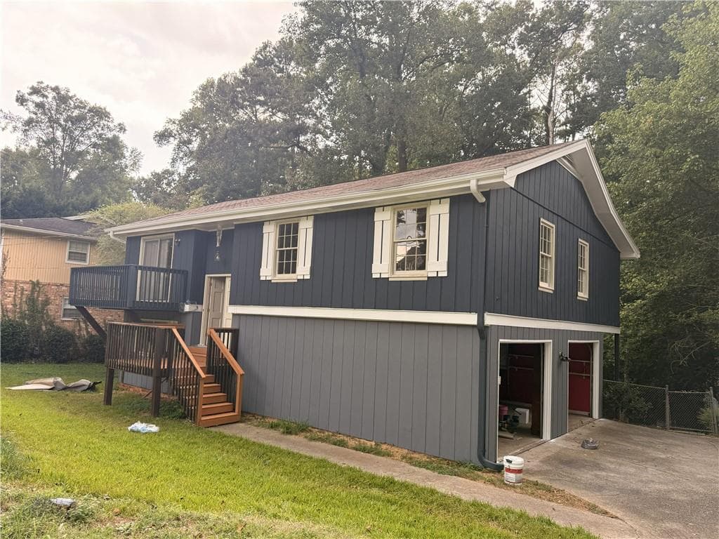 4 bedroom, 2 bathroom, 1,920 sq ft single family residence for rent at 4341 Five Forks Trickum Road, Lilburn, GA 30047 for $2,400 a month — photo 3