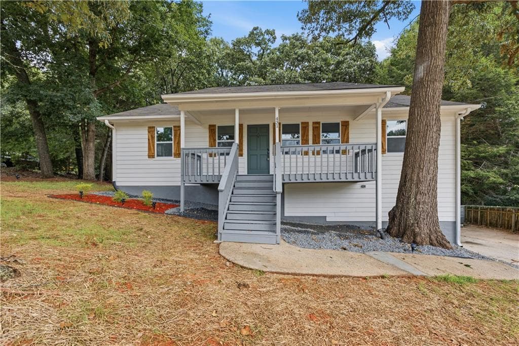 3 bedroom, 2 bathroom, 1,265 sq ft single family residence for sale at 431 Woodland Street, Dallas, GA 30157 — photo 1 of 39