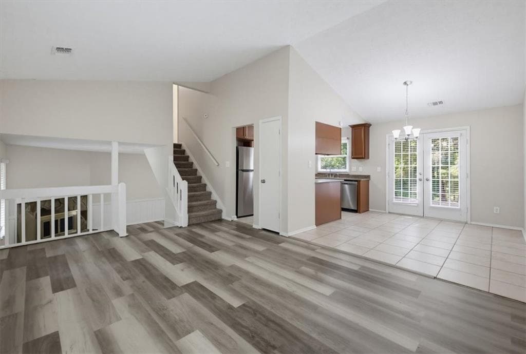 3 bedroom, 2 bathroom, 1,423 sq ft single family residence for sale at 429 Sherwood Circle, Stone Mountain, GA 30087 — photo 6