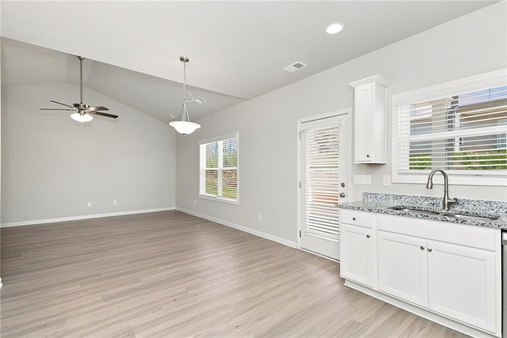 4 bedroom, 2 bathroom, 1,726 sq ft single family residence for rent at 118 Culver Street, Jackson, GA 30233 for $1,695 a month — photo 5