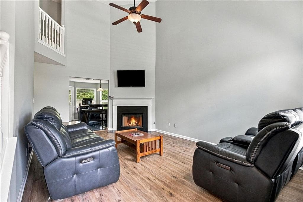 4 bedroom, 3 bathroom, 2,705 sq ft single family residence under contract at 216 Mystic Hollow, Canton, GA 30114 — photo 5