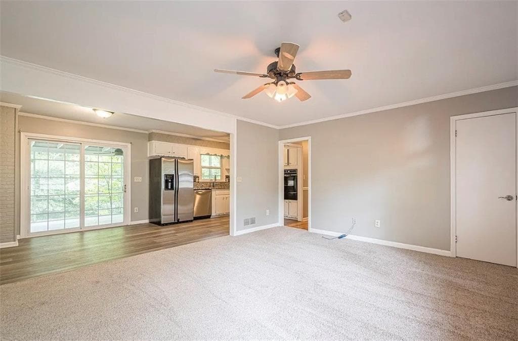3 bedroom, 1 bathroom, 1,080 sq ft single family residence for sale at 960 Old Canton Road, Marietta, GA 30068 — photo 4