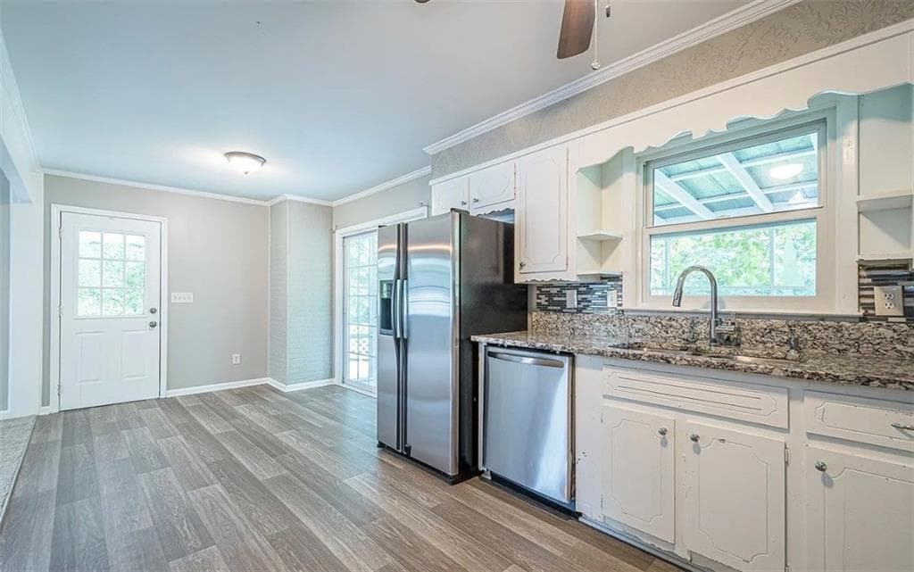 3 bedroom, 1 bathroom, 1,080 sq ft single family residence for sale at 960 Old Canton Road, Marietta, GA 30068 — photo 10