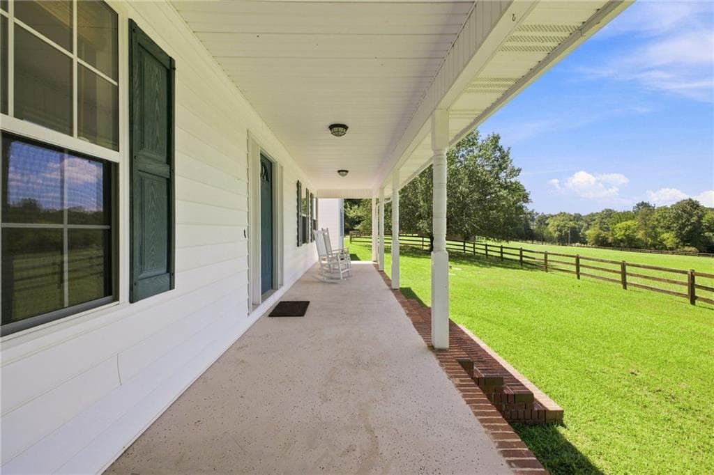 3 bedroom, 4 bathroom, 2,800 sq ft single family residence for sale at 83 Bryant Road, Rome, GA 30161 — photo 3