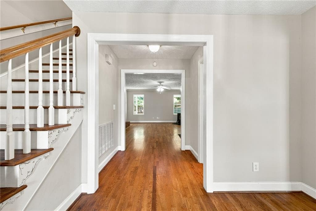 3 bedroom, 4 bathroom, 2,800 sq ft single family residence for sale at 83 Bryant Road, Rome, GA 30161 — photo 7