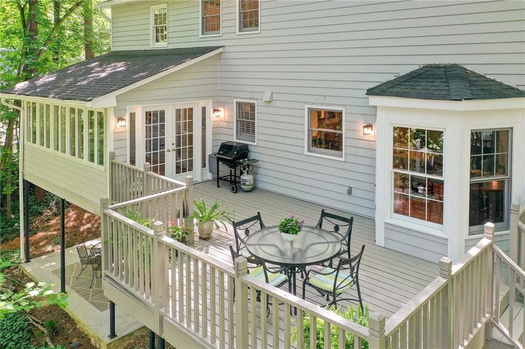 4 bedroom, 4 bathroom, 2,632 sq ft single family residence under contract at 635 Winding Creek Court, Sandy Springs, GA 30328 — photo 8