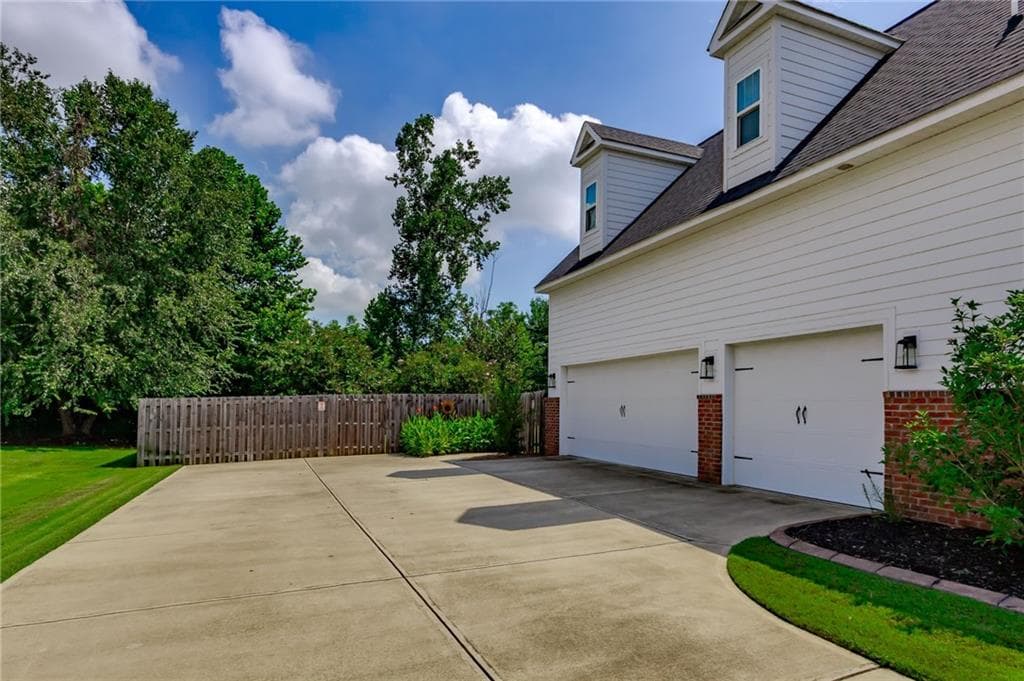 5 bedroom, 5 bathroom, 3,334 sq ft single family residence for sale at 677 RiverNorth Drive, Other-South Carolina, SC 29841 — photo 10