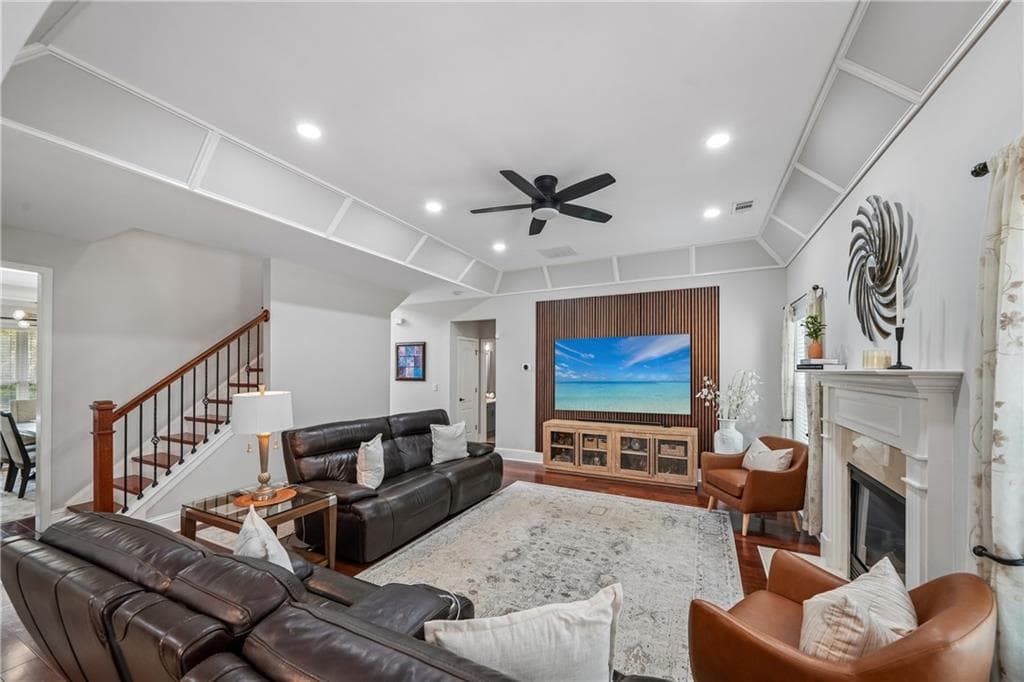 5 bedroom, 4 bathroom, 3,243 sq ft single family residence under contract at 2970 Mccannon Mill Drive, Dacula, GA 30019 — photo 3