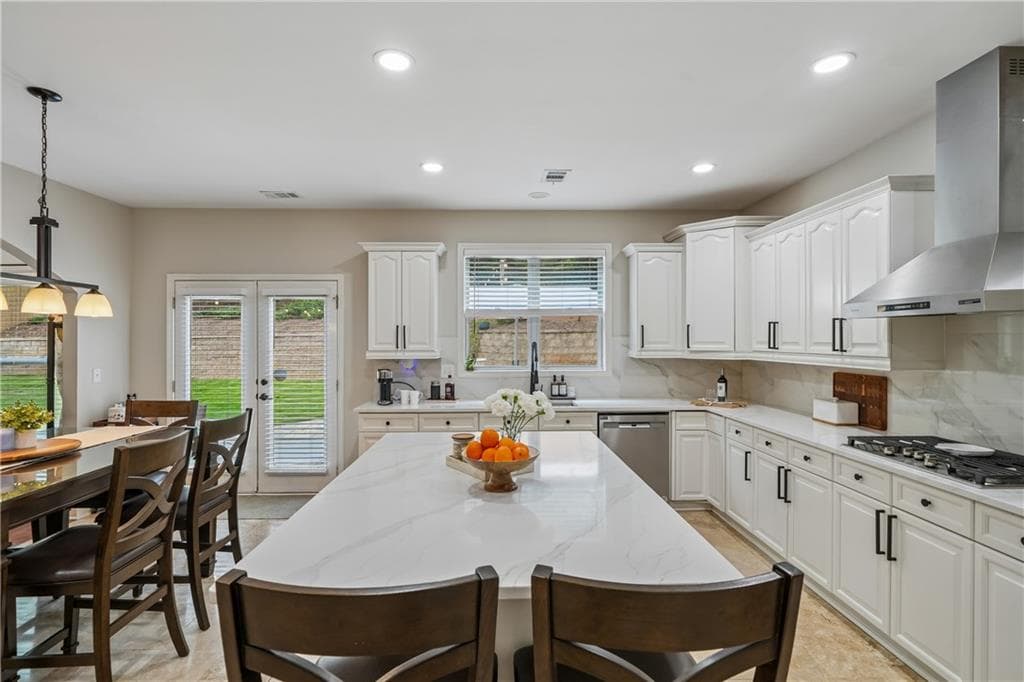 5 bedroom, 4 bathroom, 3,243 sq ft single family residence under contract at 2970 Mccannon Mill Drive, Dacula, GA 30019 — photo 6