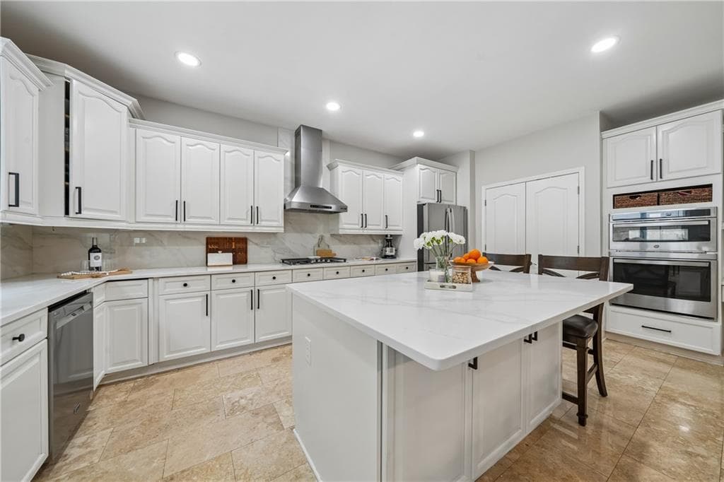 5 bedroom, 4 bathroom, 3,243 sq ft single family residence under contract at 2970 Mccannon Mill Drive, Dacula, GA 30019 — photo 7