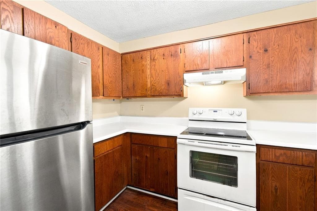 2 bedroom, 4 bathroom, 1,054 sq ft townhouse for rent at 1678 Wynndowne Trail, Smyrna, GA 30080 for $1,635 a month — photo 3