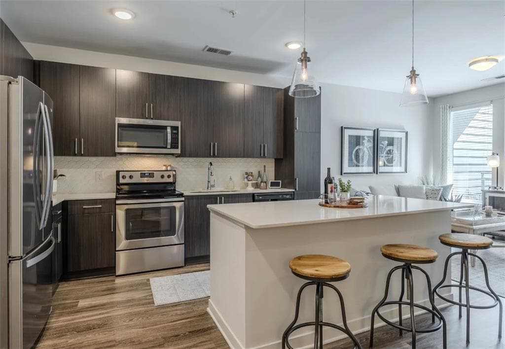 2 bedroom, 2 bathroom, 1,061 sq ft apartment for rent at 2700 E College Avenue 450, Decatur, GA 30030 for $2,199 a month — photo 3