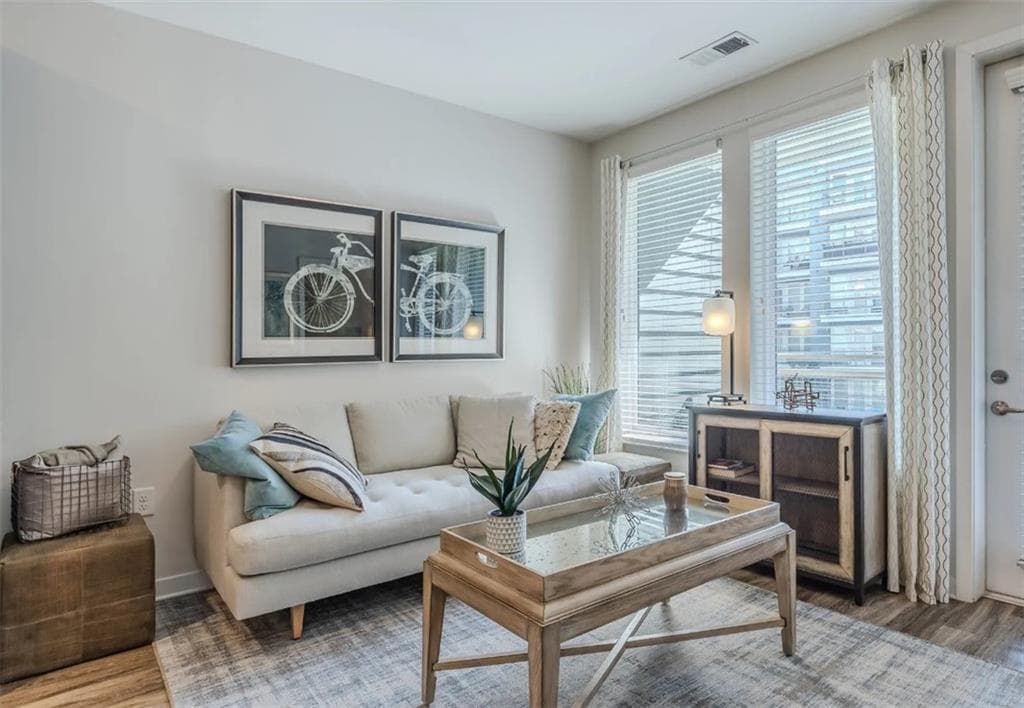 2 bedroom, 2 bathroom, 1,061 sq ft apartment for rent at 2700 E College Avenue 450, Decatur, GA 30030 for $2,199 a month — photo 6