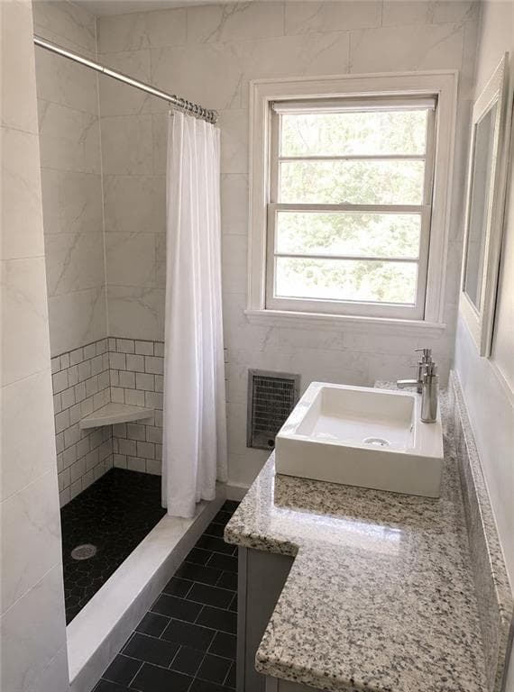 2 bedroom, 2 bathroom, 720 sq ft single family residence for sale at 1360 Tallassee Road, Athens, GA 30606 — photo 9