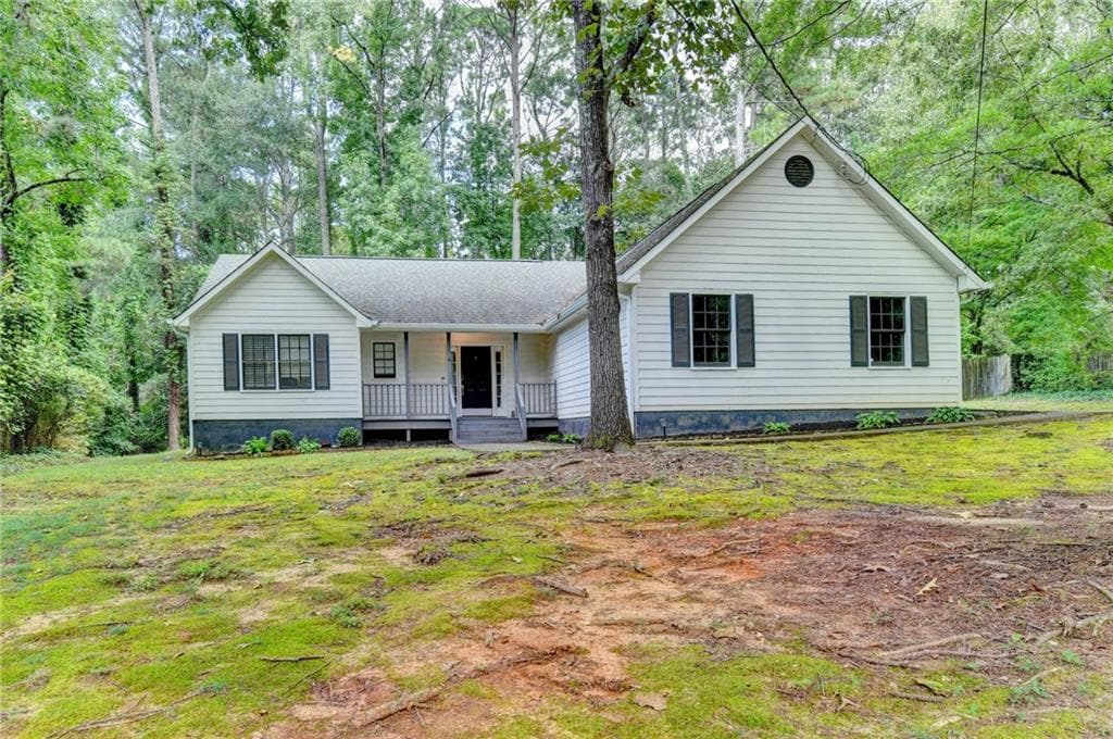 3 bedroom, 2 bathroom, 1,739 sq ft single family residence for sale at 1921 Shady Creek Lane, Lawrenceville, GA 30043 — photo 1 of 38