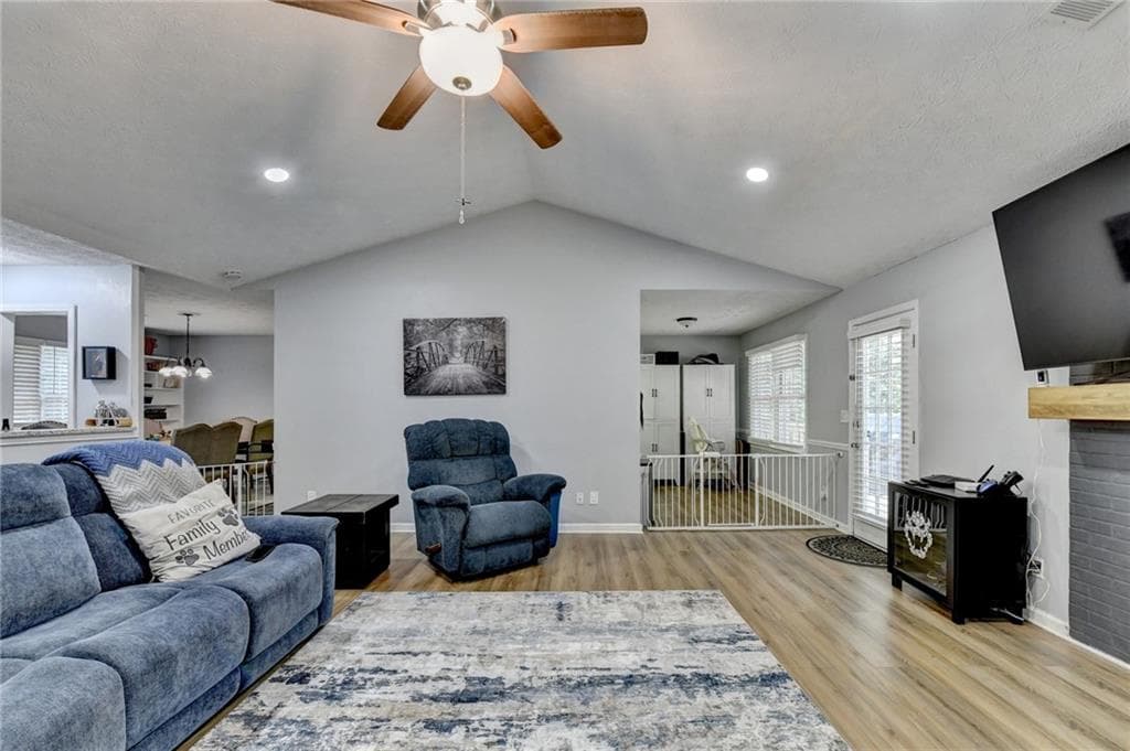 3 bedroom, 2 bathroom, 1,739 sq ft single family residence for sale at 1921 Shady Creek Lane, Lawrenceville, GA 30043 — photo 8