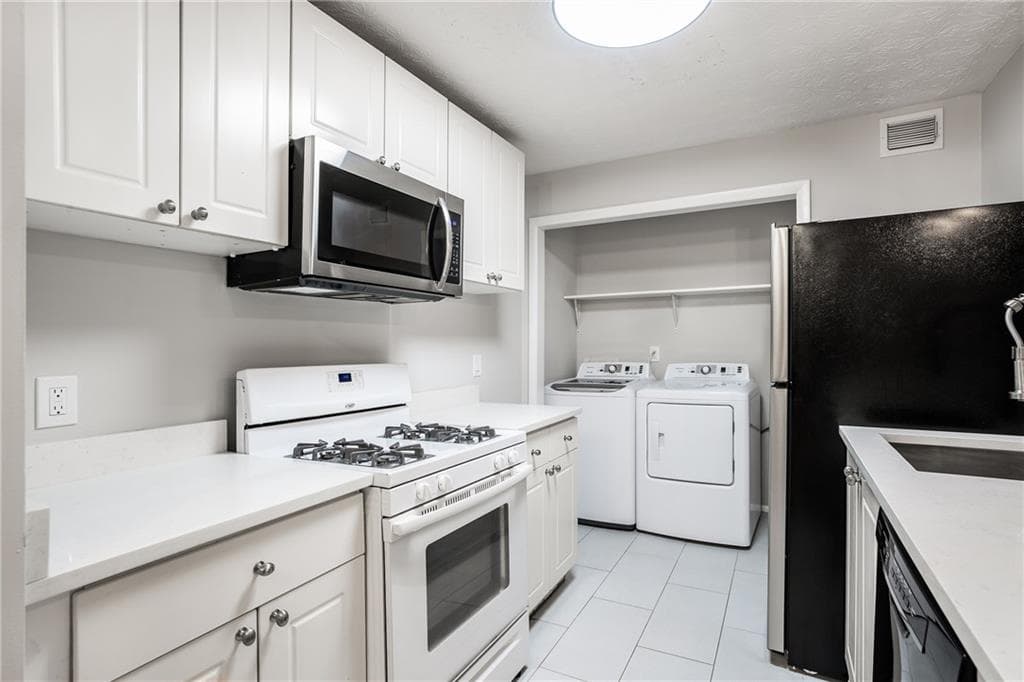 1 bedroom, 1 bathroom, 859 sq ft condominium for rent at 515 Summit North Drive, Atlanta, GA 30324 for $1,600 a month — photo 4