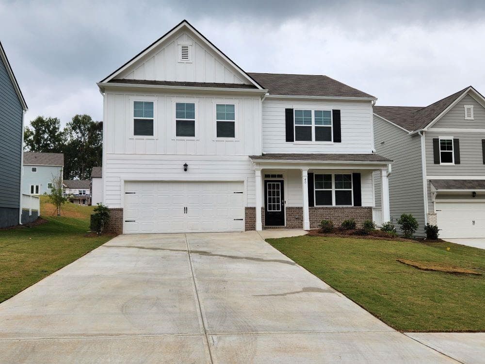 5 bedroom, 3 bathroom, 2,804 sq ft single family residence for rent at 40 Bishop Creek, Braselton, GA 30517 for $2,700 a month
