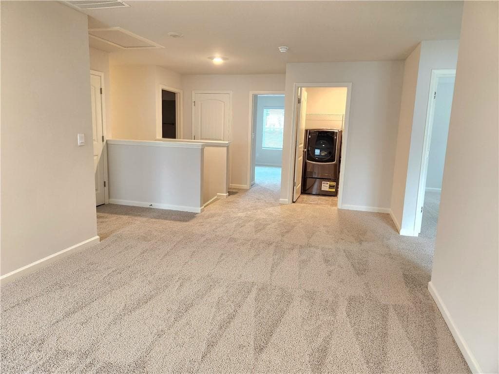 5 bedroom, 3 bathroom, 2,804 sq ft single family residence for rent at 40 Bishop Creek, Braselton, GA 30517 for $2,700 a month — photo 6