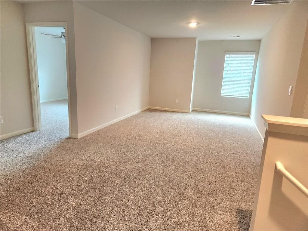 5 bedroom, 3 bathroom, 2,804 sq ft single family residence for rent at 40 Bishop Creek, Braselton, GA 30517 for $2,700 a month — photo 7