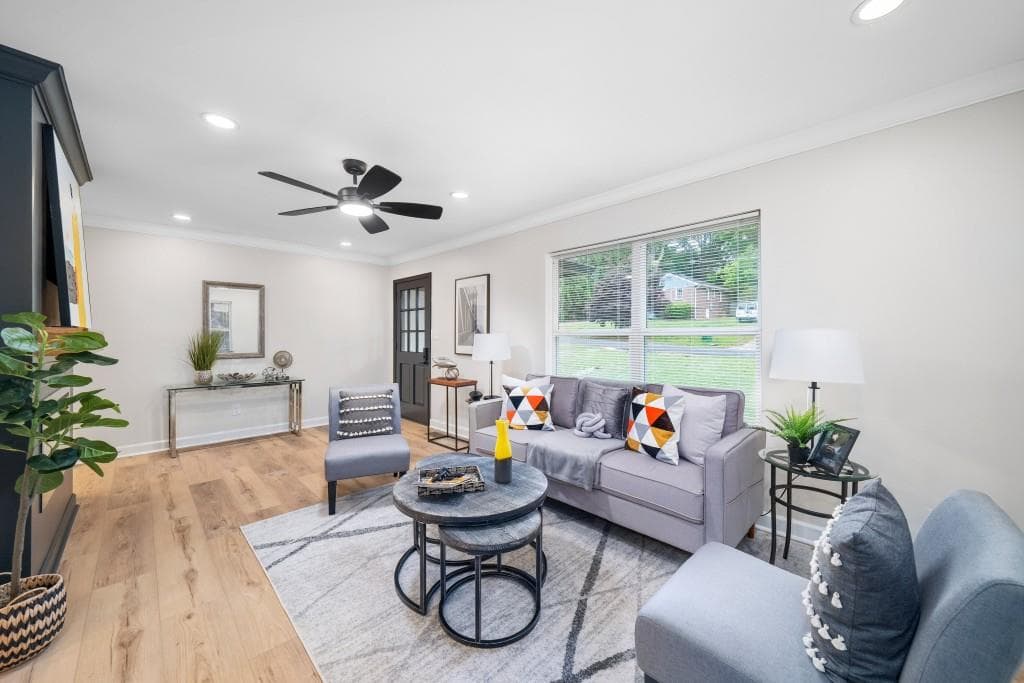 2 bedroom, 2 bathroom, 1,028 sq ft single family residence for rent at 2028 Hilburn Drive, Atlanta, GA 30316 for $2,500 a month — photo 4