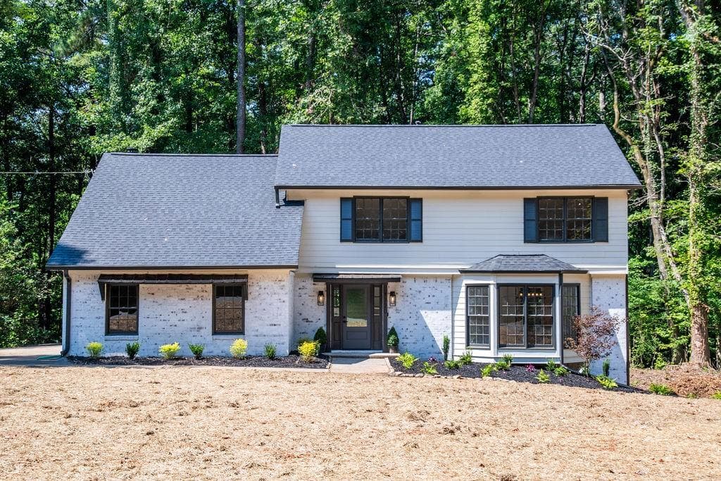 5 bedroom, 4 bathroom, 3,646 sq ft single family residence under contract at 1720 Ridgefield Drive, Roswell, GA 30075