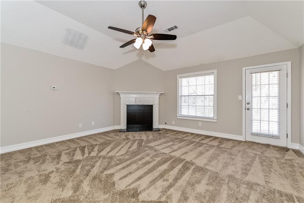 3 bedroom, 2 bathroom, 1,565 sq ft single family residence for sale at 106 Emerald Lane, Hampton, GA 30228 — photo 9