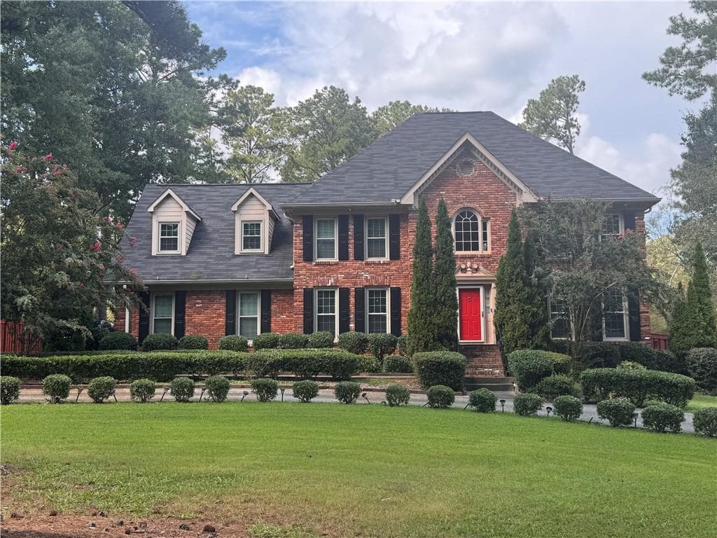 5 bedroom, 3 bathroom, 3,324 sq ft single family residence for sale at 290 Dix Lee On Drive, Fayetteville, GA 30214