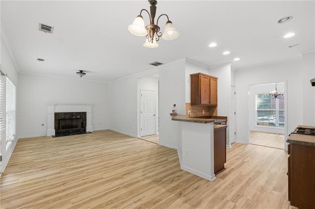 4 bedroom, 3 bathroom, 2,440 sq ft single family residence for sale at 3771 Branch Drive, Atlanta, GA 30331 — photo 8