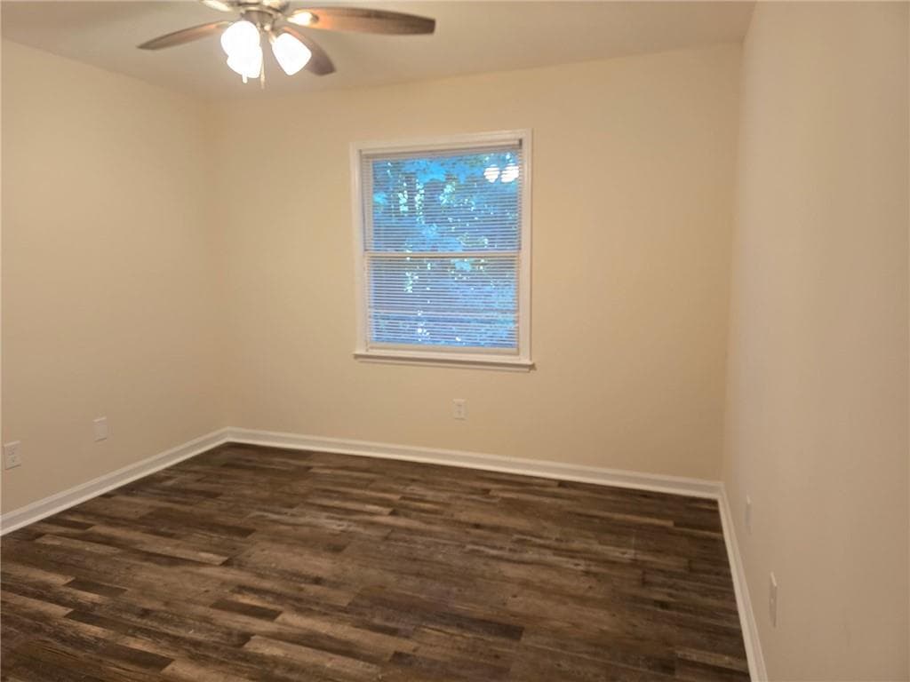 2 bedroom, 2 bathroom, 4,236 sq ft condominium for rent at 1225 Oakplace Drive D, Marietta, GA 30008 for $1,300 a month — photo 9