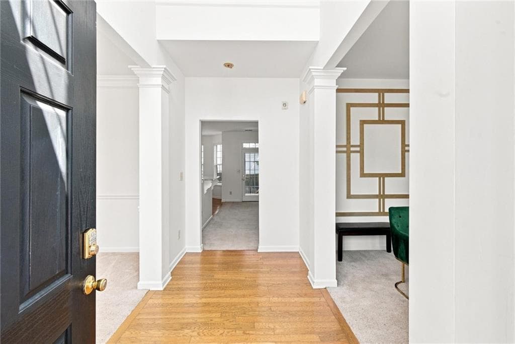 4 bedroom, 3 bathroom, 2,622 sq ft single family residence for sale at 4855 Chimney Hill Court, Austell, GA 30106 — photo 3