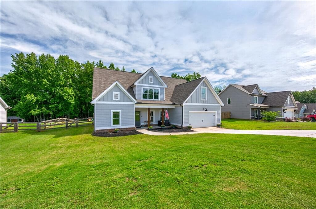 4 bedroom, 3 bathroom, 2,653 sq ft single family residence for sale at 65 Harmony Woods Drive, Dallas, GA 30157 — photo 2