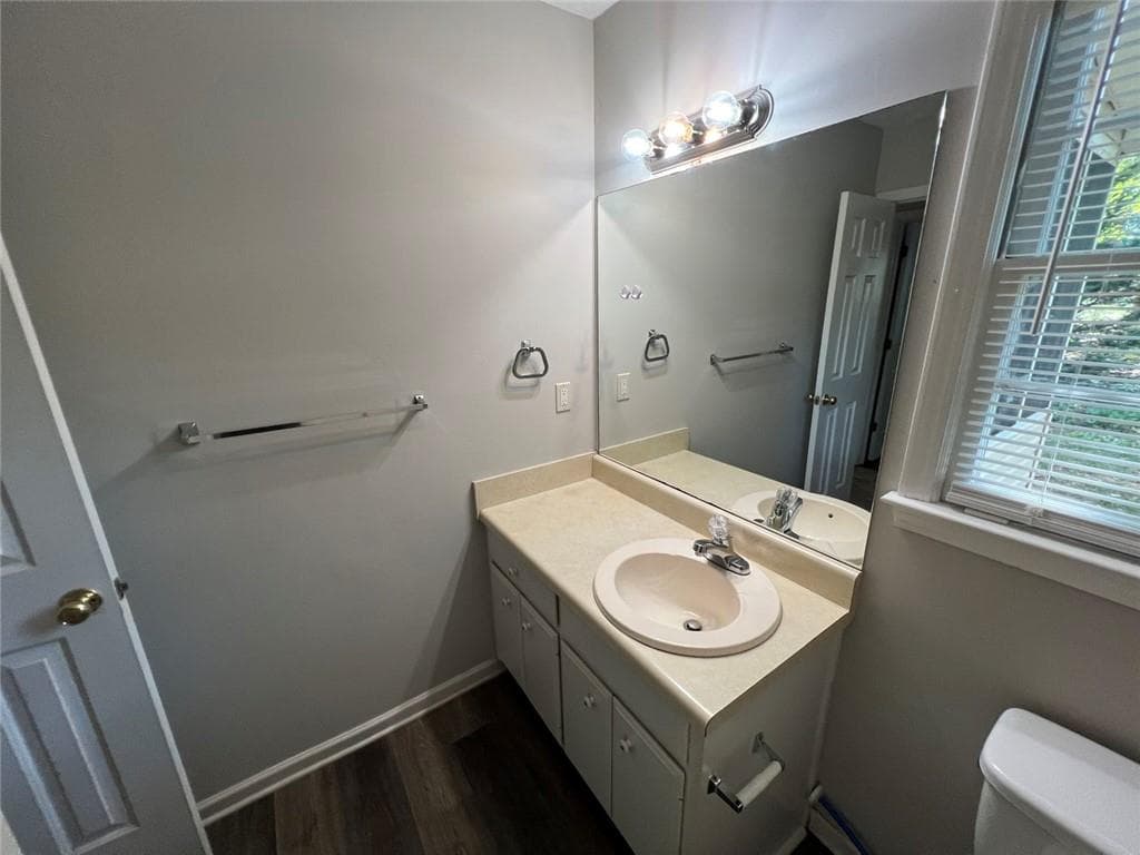 1 bedroom, 1 bathroom, 624 sq ft single family residence for rent at 2735 Fairlane Drive, Cumming, GA 30041 for $1,295 a month — photo 6
