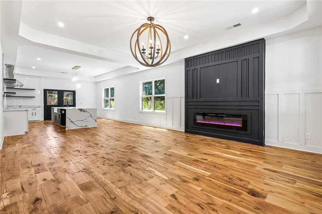 4 bedroom, 4 bathroom, 3,136 sq ft single family residence for sale at 6465 Yacht Club Road, Flowery Branch, GA 30542 — photo 3