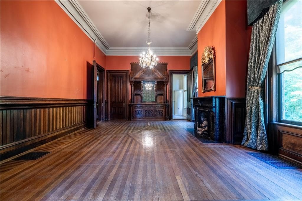 8 bedroom, 7 bathroom, 6,181 sq ft single family residence for sale at 906 E 2nd Avenue, Rome, GA 30161 — photo 9